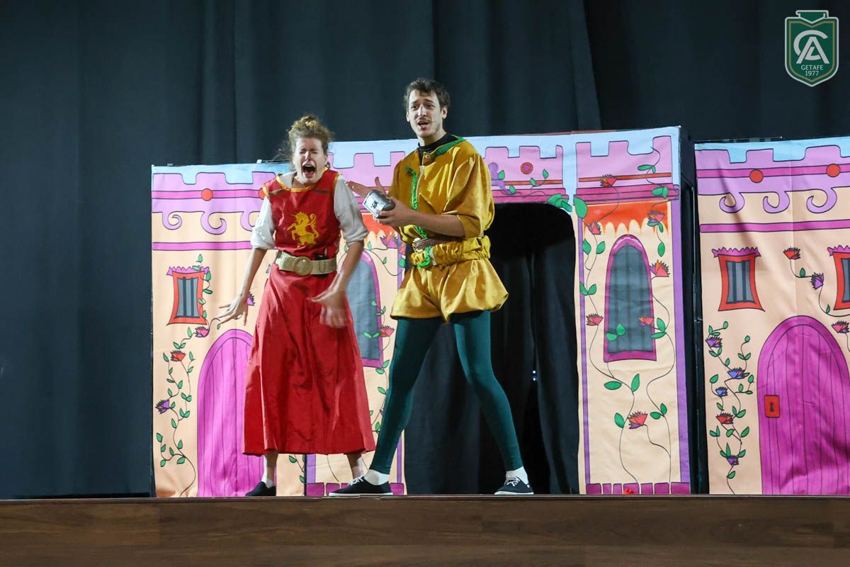 obra-teatro-ingles-polly-dragon-11