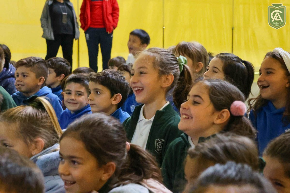 obra-teatro-ingles-polly-dragon-15