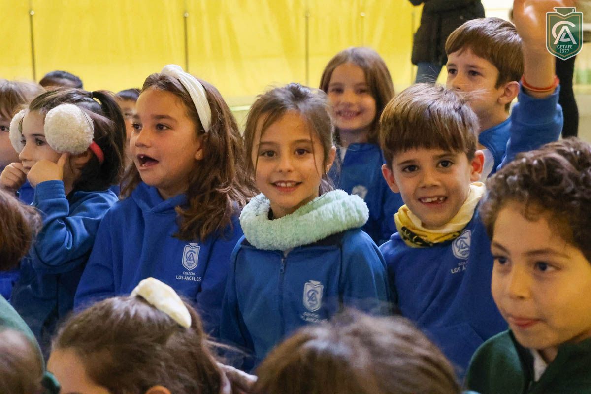 obra-teatro-ingles-polly-dragon-18