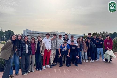 Alumnos de 1º de Bachillerato visitando la Universidad Europea de Madrid