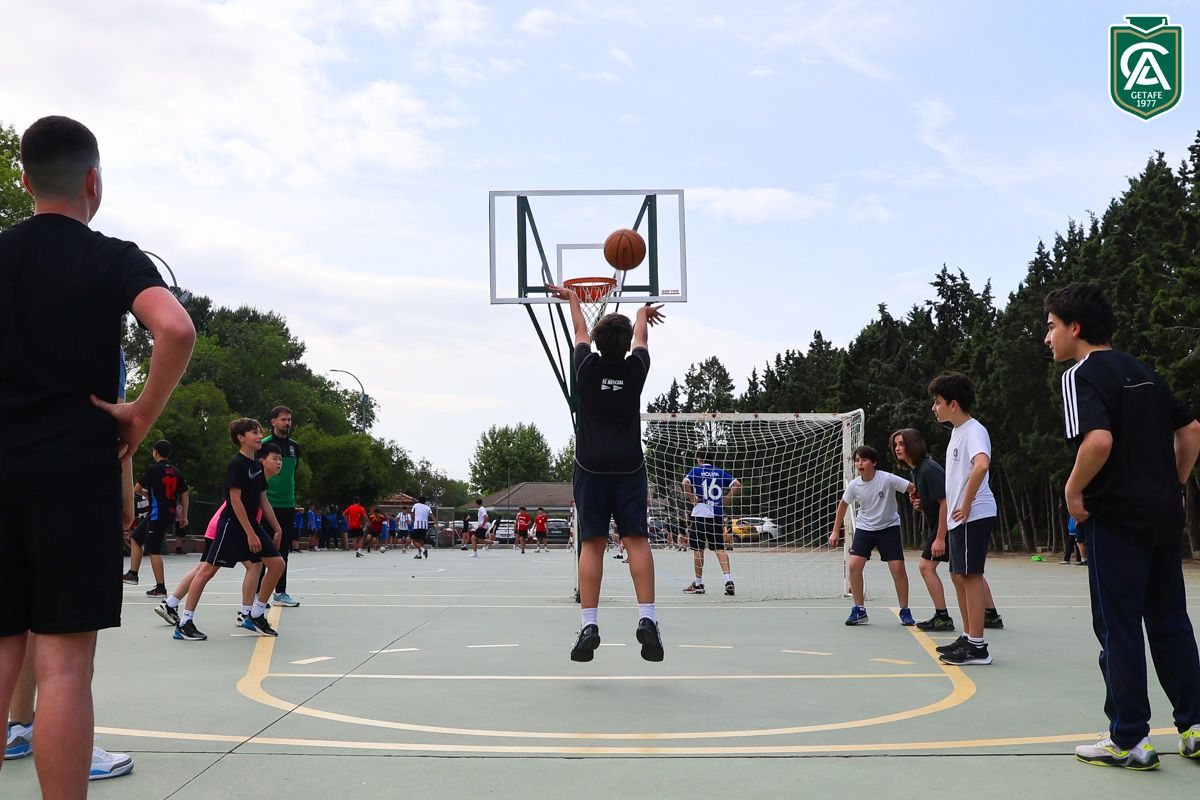 Día del Deporte 2025 en el Colegio Los Ángeles Día del Deporte 2025 en el Colegio Los Ángeles