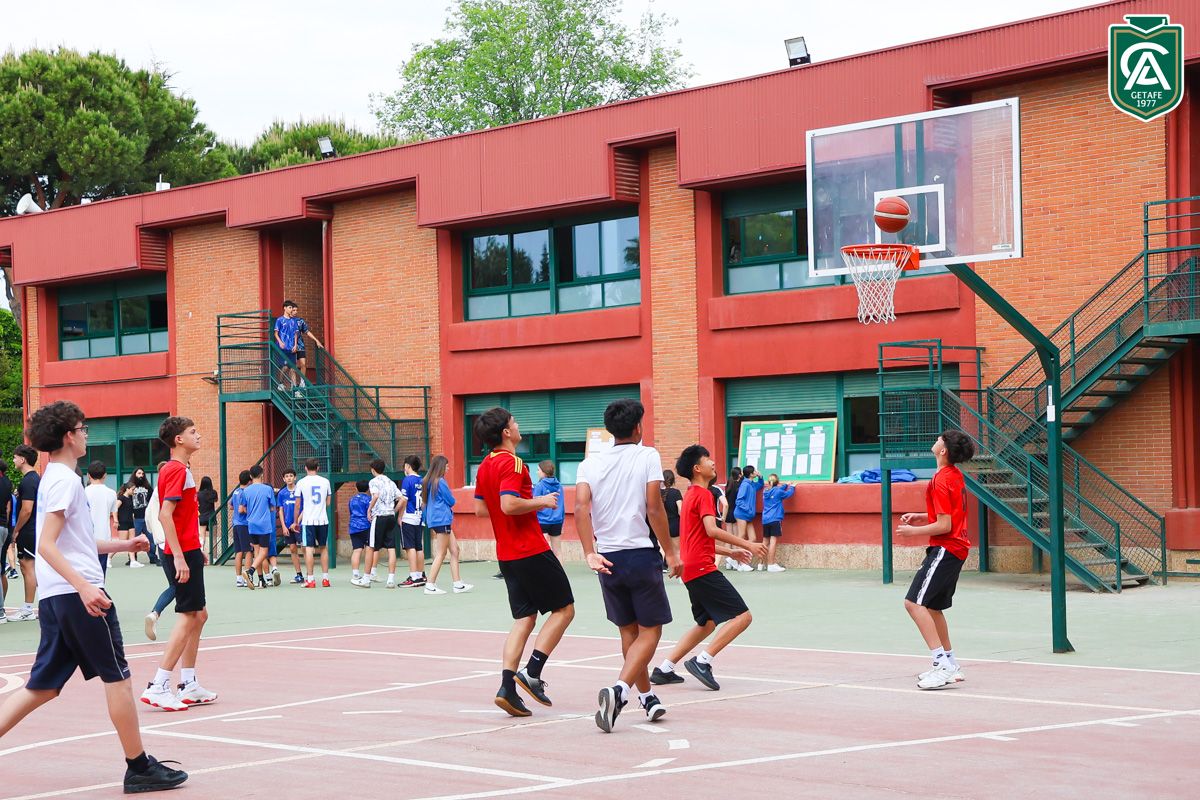 Día del Deporte 2025 en el Colegio Los Ángeles Día del Deporte 2025 en el Colegio Los Ángeles