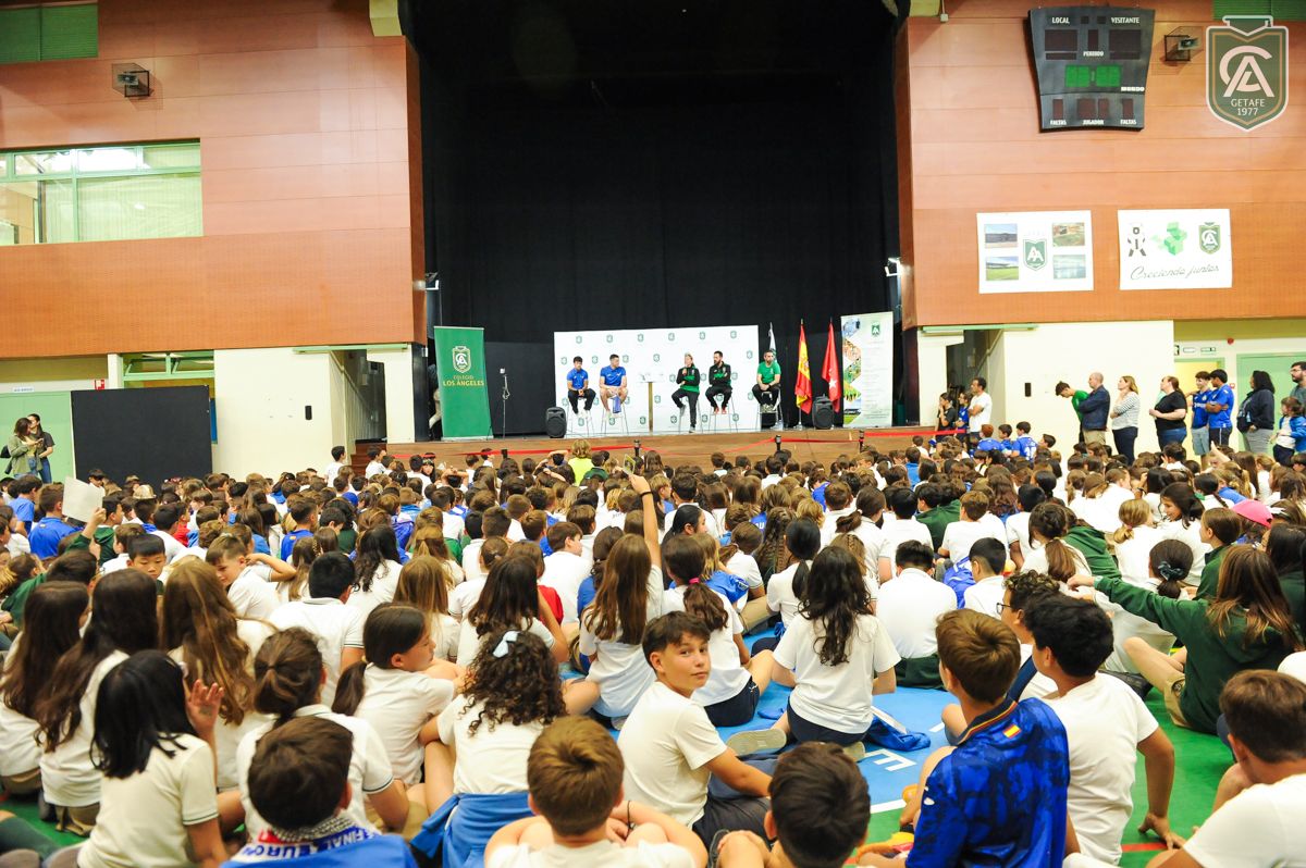 visita-cfgetafe-colegio-web-46