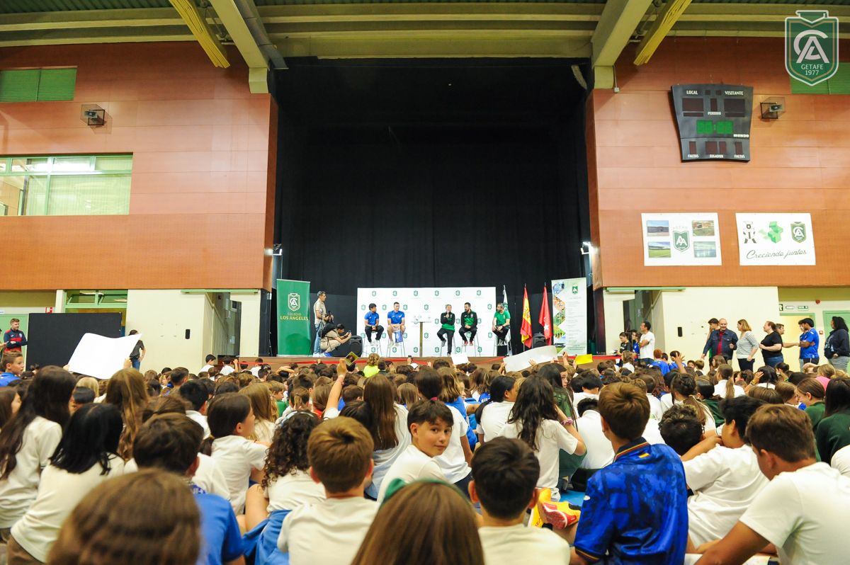 visita-cfgetafe-colegio-web-48