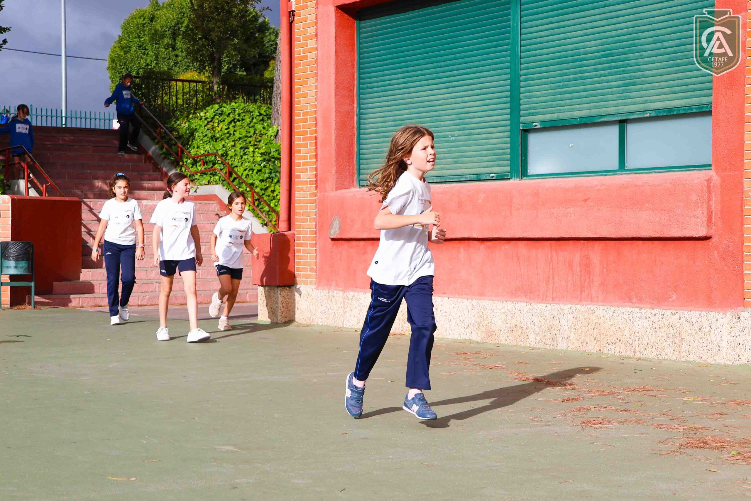 cross-2025-web-34
