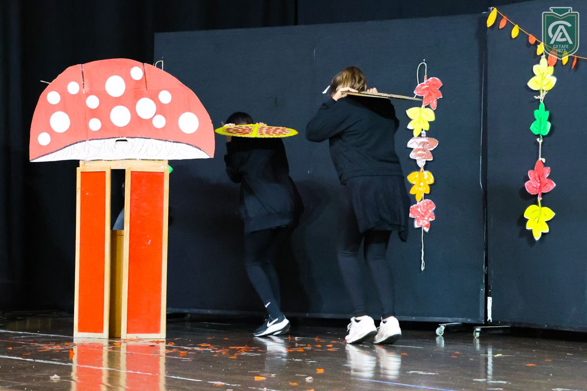 obra-teatro-otoño-inf-web-19