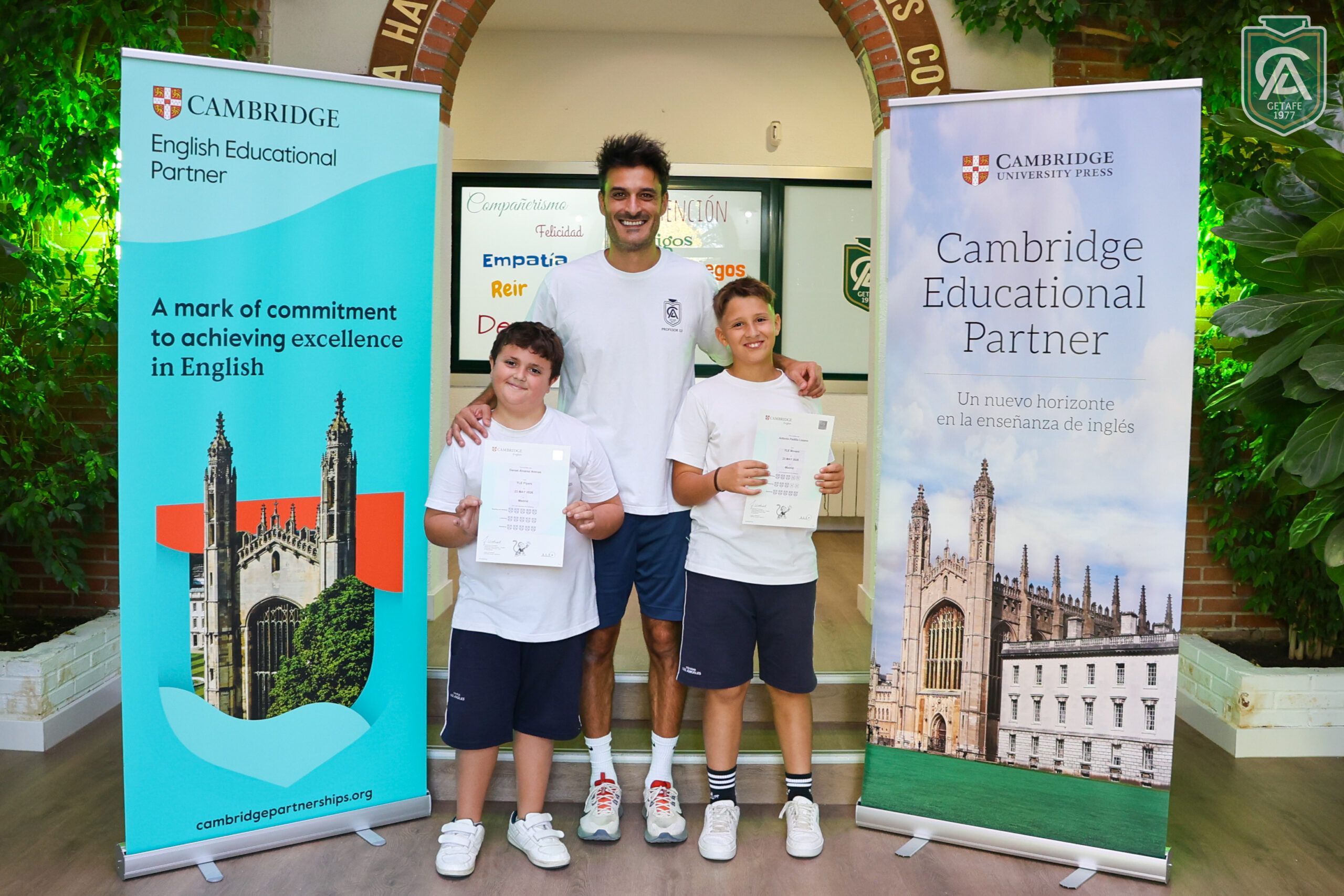 certificados-cambridge-Curso-2026-alta-8